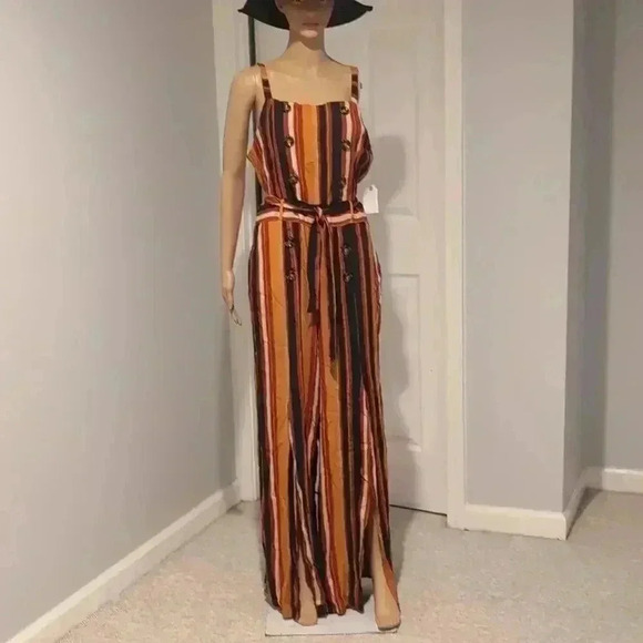 Coco and Jameson jumpsuit - Picture 6 of 11